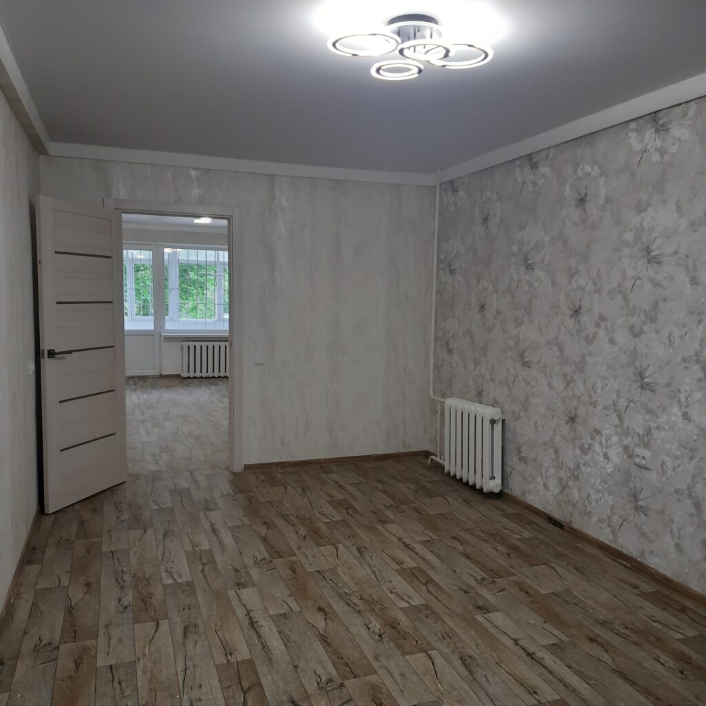 Фото №766 Продаётся 3 комн. кв-ра, ул. Станиславского, р-н СШ №7