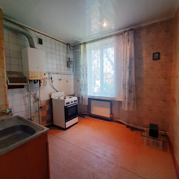 Фото №1179 Продаётся 2 комн. кв-ра с Автономным отоплением, ул. Кирова, р-н маг. ”Семейный”