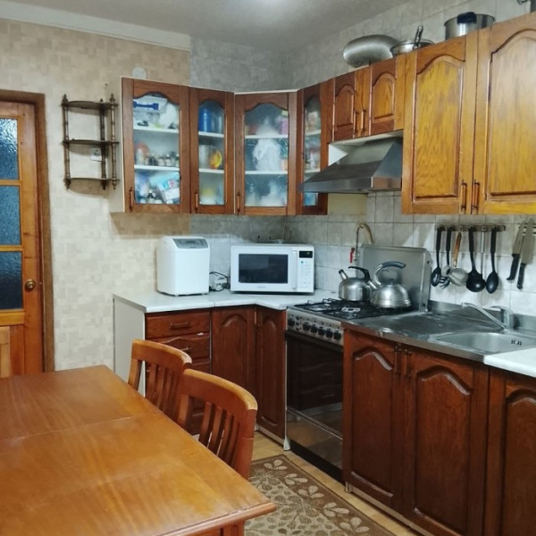 Фото № 6903 Продам 2х комн. квартиру в р-не Храма