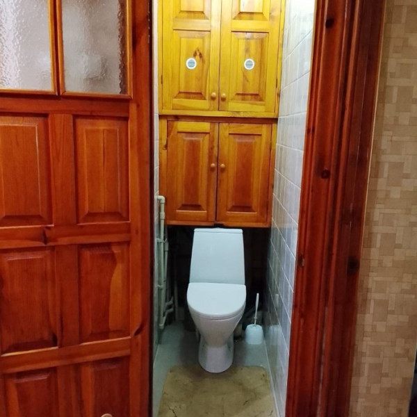 Фото № 6903 Продам 2х комн. квартиру в р-не Храма