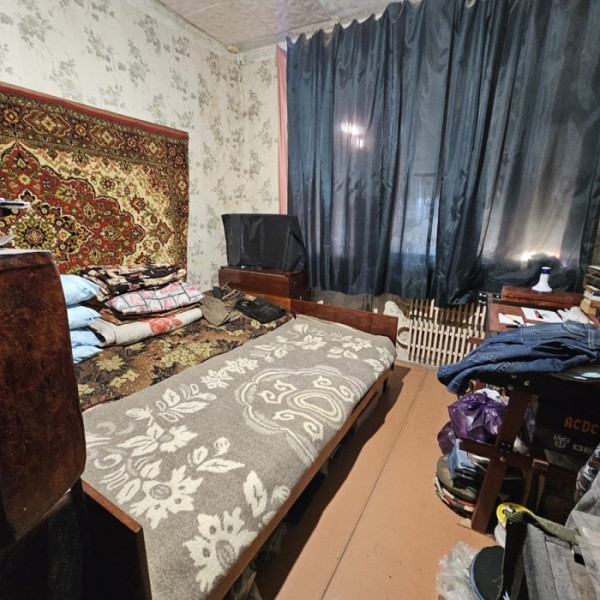 Продам 1-комн квартиру в г.Луганск кв. Заречный