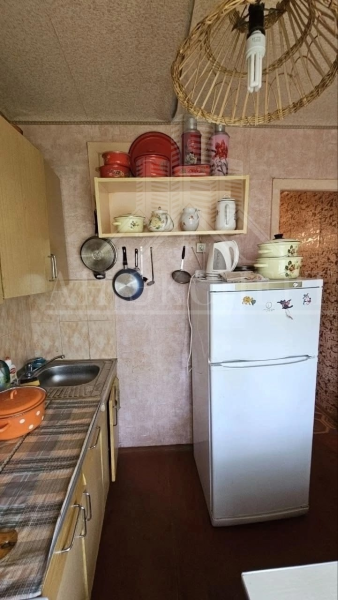 Квартира г. Стаханов (50 лет Октября, д. 3)