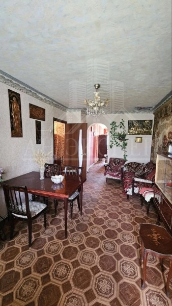 Фото Квартира г. Стаханов (50 лет Октября, д. 3)