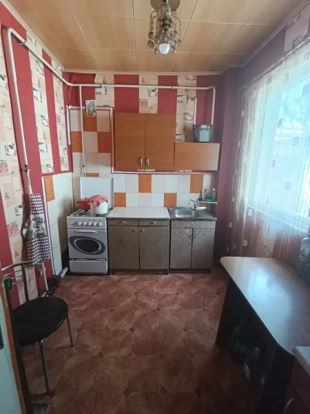 Фото Продаётся 3-комнатный дом в городе Брянка, р-н 110, ул. Черниговская.