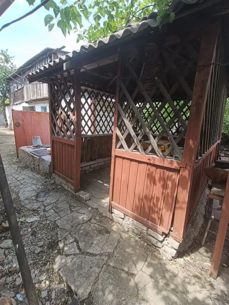 Фото Продаётся 3-комнатный дом в городе Брянка, р-н 110, ул. Черниговская.