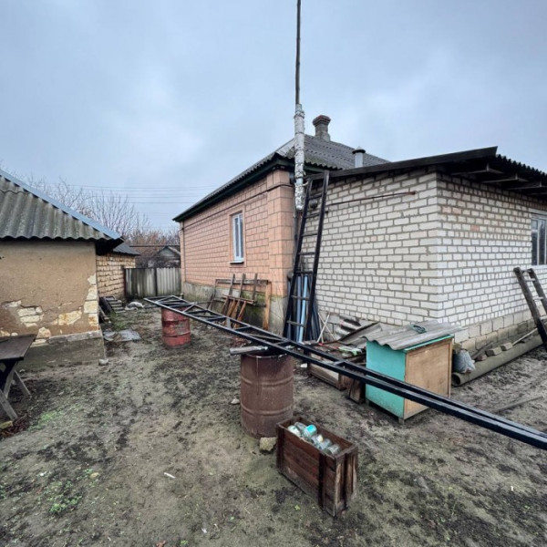 Фото Продам дом в Станице Луганской (р-н кв. Молодежный), площадь 82 кв.м