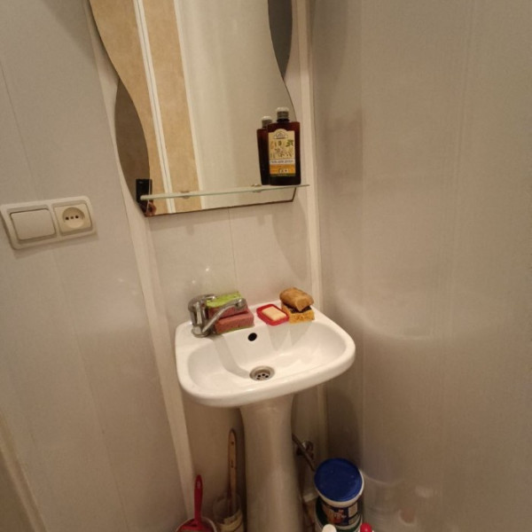 Фото Продается 2-х комнатная квартира на ул. Карла Либкнехта