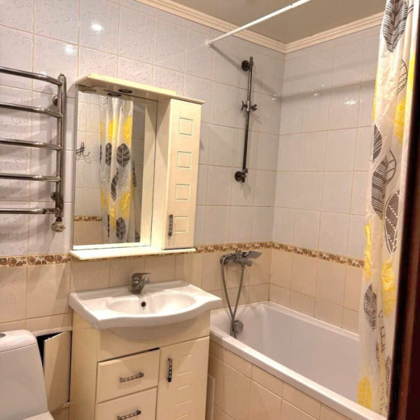 Фото Продам 1-комн квартиру студию на кв. Гагарина (р-н маг. Майями)