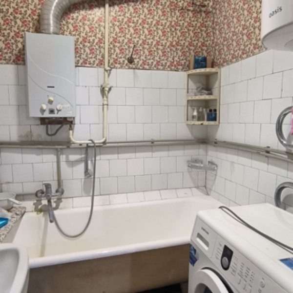 Фото Продам 2к в районе Динамо