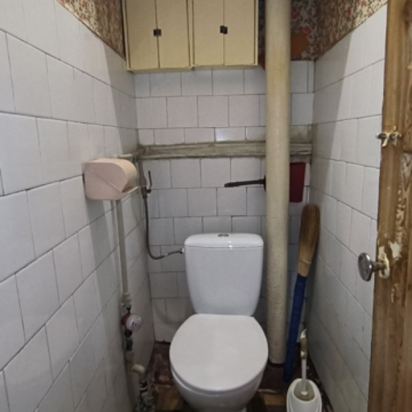 Фото Продам 2к в районе Динамо