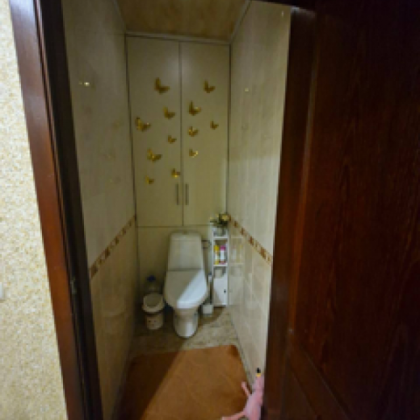 Фото Продам 3к квартиру на кв.Комарова ,с ремонтом