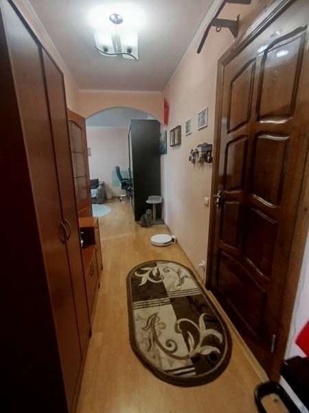 Фото Продаётся двухкомнатная квартира, 55 м²