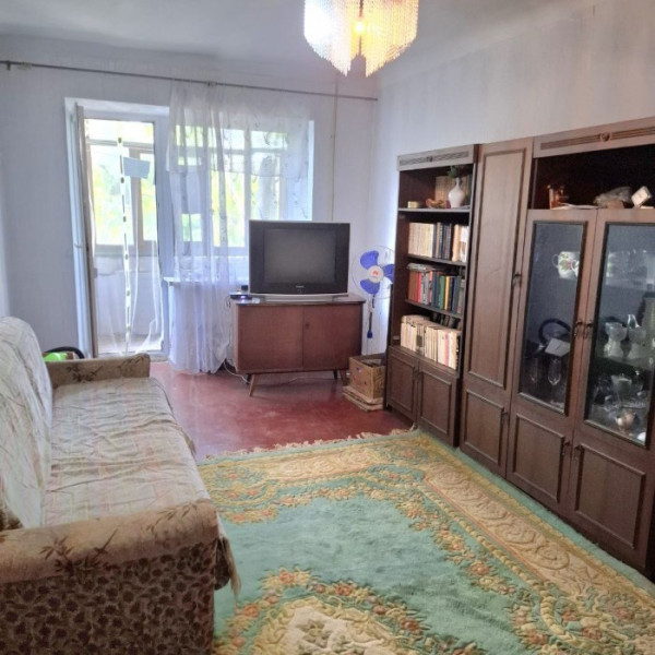 Фото Продам 3-к квартиру на кв. Молодежный. Луганск, Жовтневый р-н