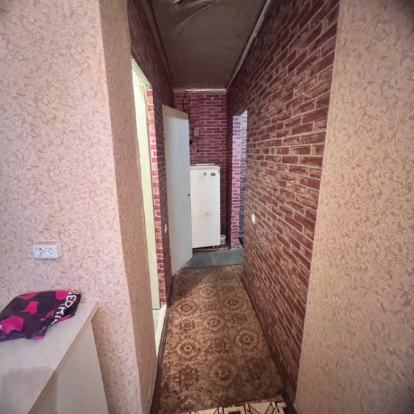 Фото Продам 1-но комнатную квартиру кВ Якира