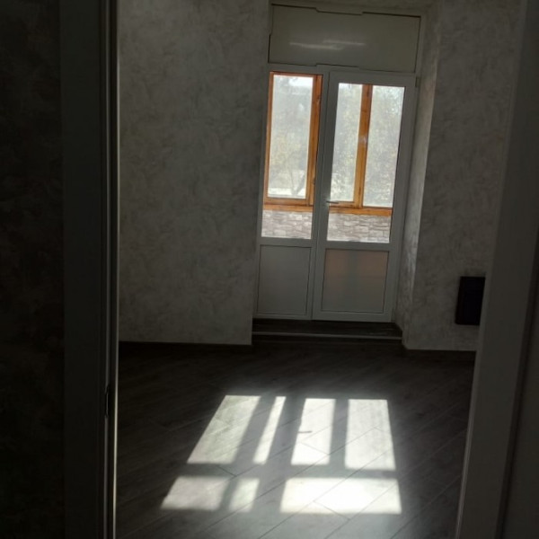 Фото № 6837 Продам 3х комн. квартиру по ул. Ленинградской