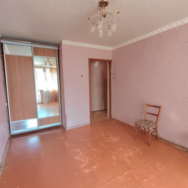 Фото Продам 2-ком квартиру в Луганске на кв. Комарова (р-н Империя)