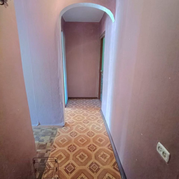 Фото Продам 2-ком квартиру в Луганске на кв. Комарова (р-н Империя)