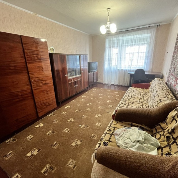 Фото Продам 2- к. квартиру, г. Луганск, ул. Центральная (р- н Сельхоз унив.)