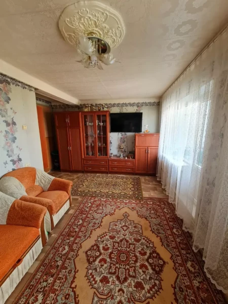 Фото 2-к квартира в лучшем районе г. Алчевск#1104