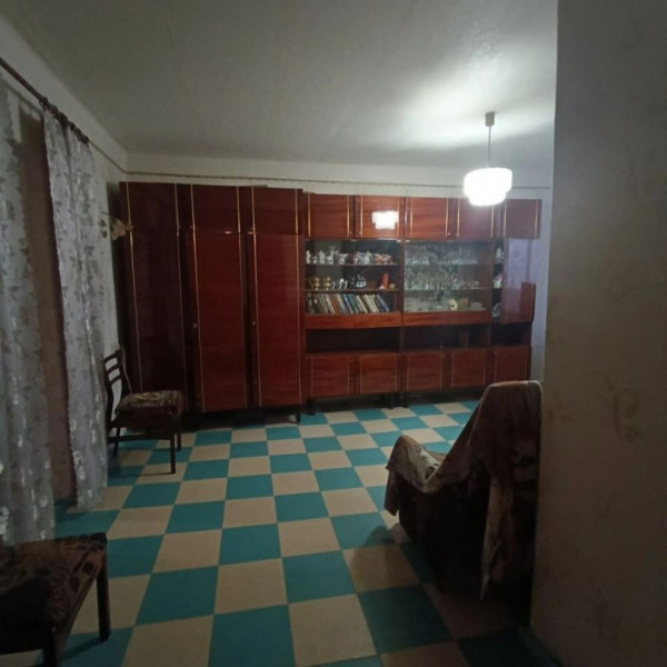 Фото № 6285 Продам 3х комн. квартиру в р-не маг. "Коммунарец"