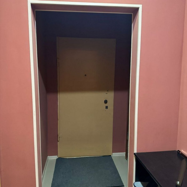 Фото Продам трёхкомнатную квартиру на ул. Осипенко