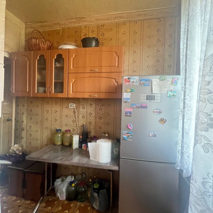 Фото Продам 2-кк на Новом Городке. Сталинка 3 этаж 4-го дома