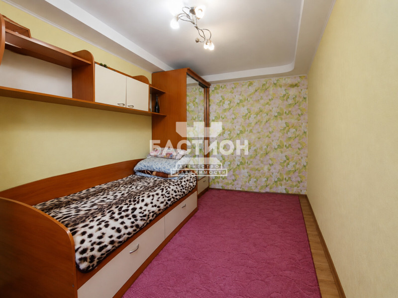 Фото 3-х комнатная квартира, ул. Липовенко 16В, ID: 2313286