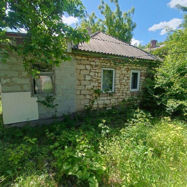 Фото Продам дом по ул. Владимирская, в pайонe гоcтиницы турист