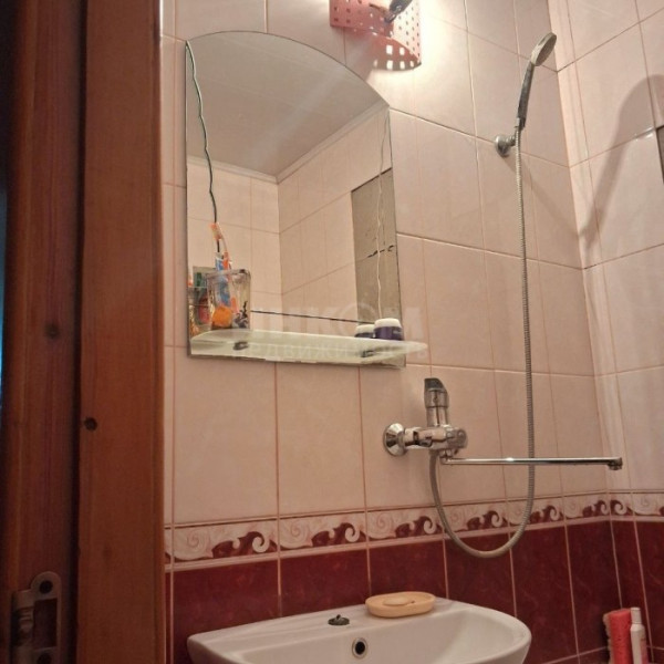 Фото Продам 3к кв. Мирный 13Б