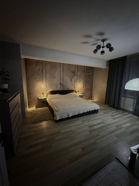 Фото №944 Продаётся 3 комн. крупногабаритная кв-ра, ул. Московская, р-н СШ №22