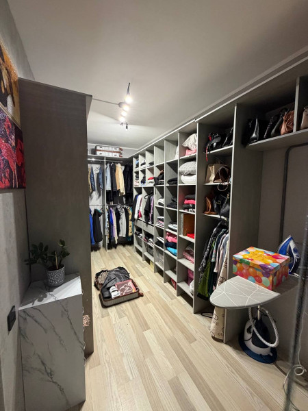 Фото №944 Продаётся 3 комн. крупногабаритная кв-ра, ул. Московская, р-н СШ №22