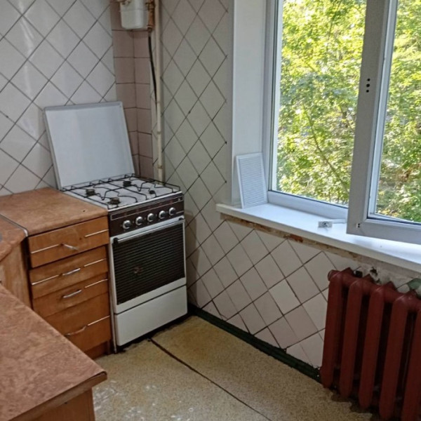 Фото Продам 2 квартиру в Луганске квартал Левченко