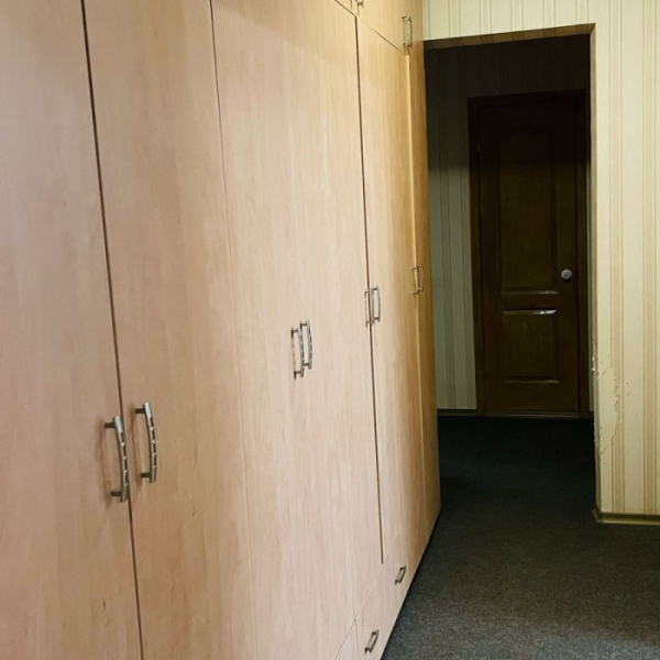 Фото Продам 3х комнатную квартиру на кВ. Степной