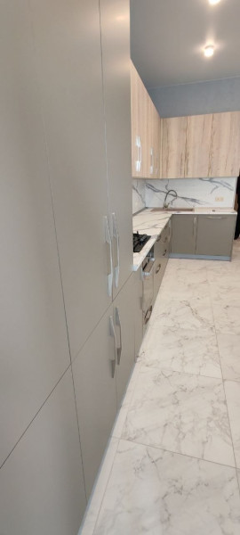 Фото Продаётся трёхкомнатная квартира, 158 м²