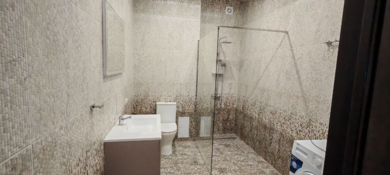 Фото Продаётся трёхкомнатная квартира, 158 м²