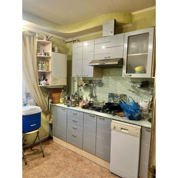 4-комн. квартира, ул. Котовского