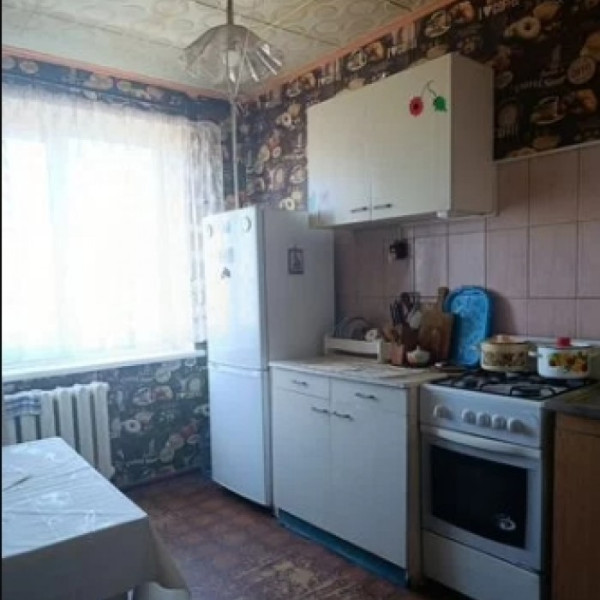 7407 Продам 3х комн. квартиру в р-не Ветклиники