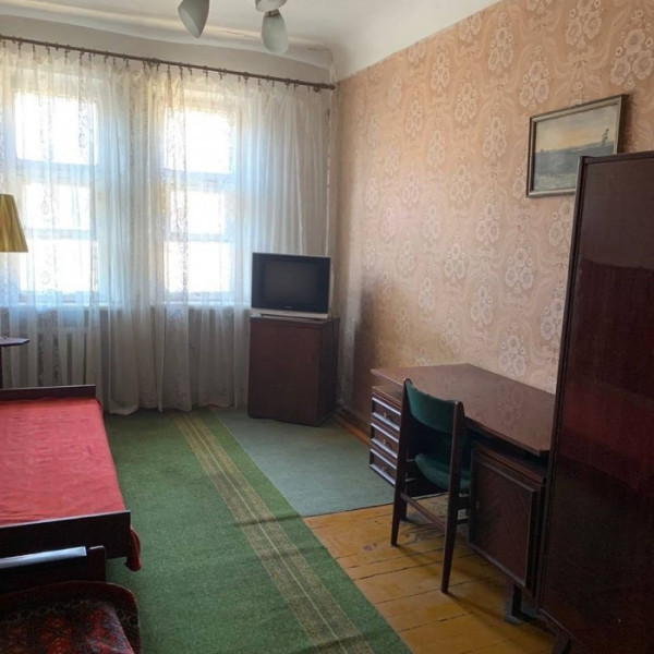 Фото № 6299 Продам 2х комн. квартиру в р-не маг. "Книжный"