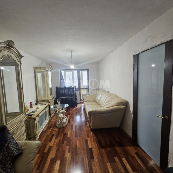 Фото Продам 2к в самом центре площадь героев ВОВ