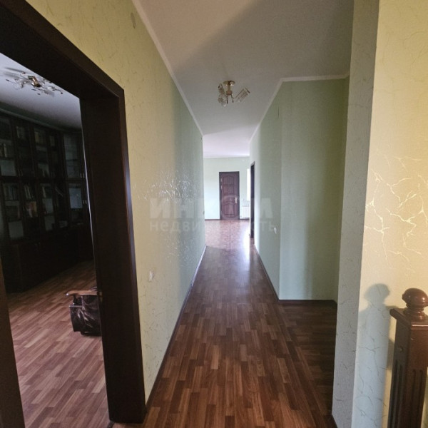 Фото Продам дом 220 м2 в г Луганск ул Клубная