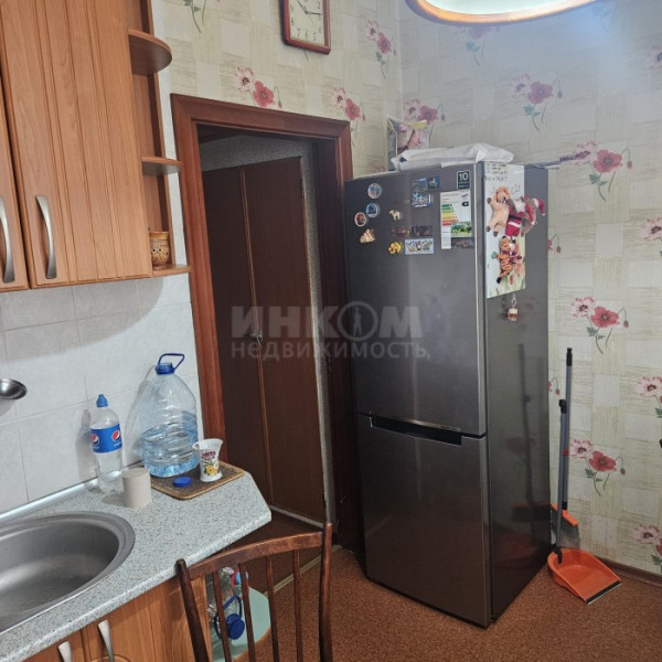 Фото Продам 2к кв. Алексеева 1 Сталинка Центр Города