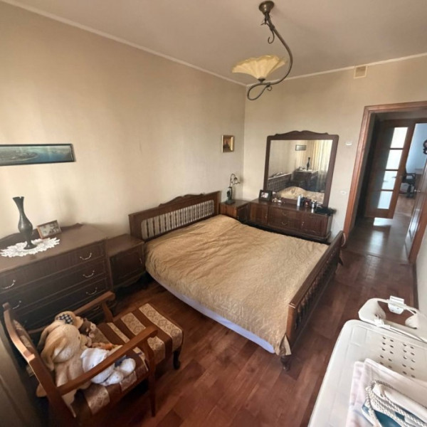 Фото Продам 3- х комн. квартиру 70 кв. м. в Луганск, ул. Челюскинцев (р- н спорт клуба Электрон)