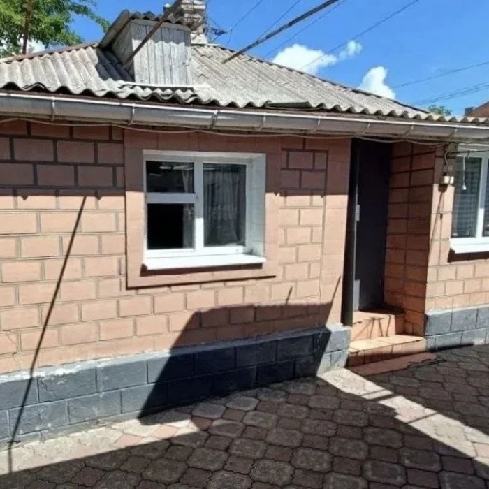 Продам дом по улице Газеты Луганской Правды