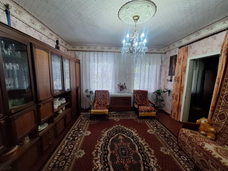 Фото Продаётся 5-комнатный дом в городе Стаханов, пер. Старобельский.