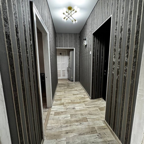 Фото № 6901 Продам 2х комн. квартиру в р-не маг. "Киевский"