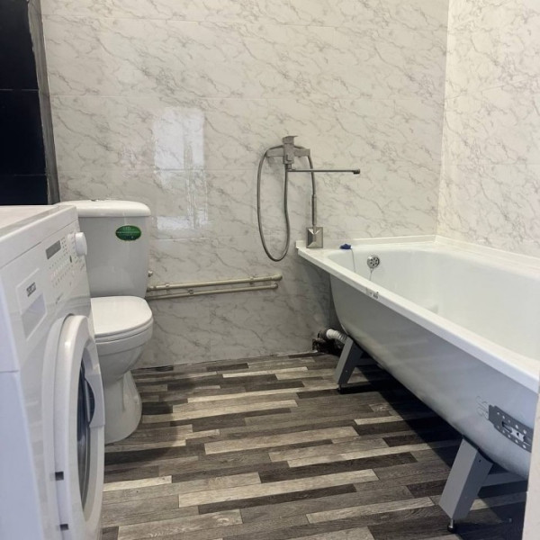 Фото № 6901 Продам 2х комн. квартиру в р-не маг. "Киевский"