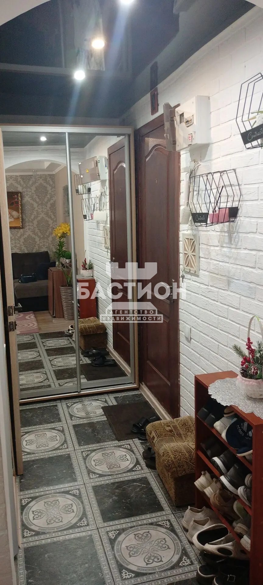Фото 3-х комнатная квартира, квартал Комарова, 23 ID:2243018