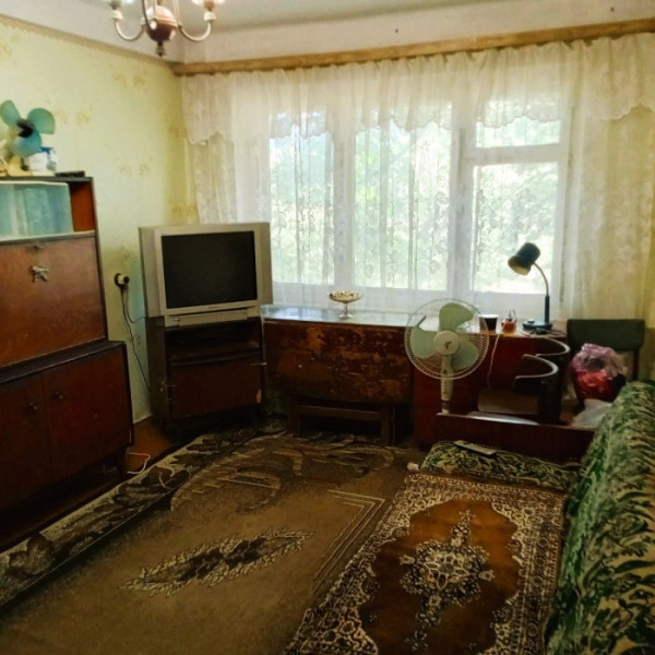 № 5353 Продам 4х комн. квартиру в р-не кафе &amp;quot;Деловые встречи&amp;quot;