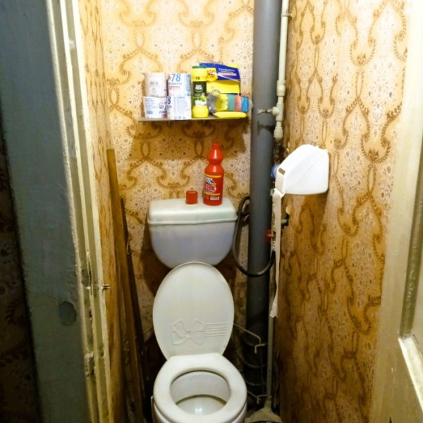 Фото № 5353 Продам 4х комн. квартиру в р-не кафе "Деловые встречи"