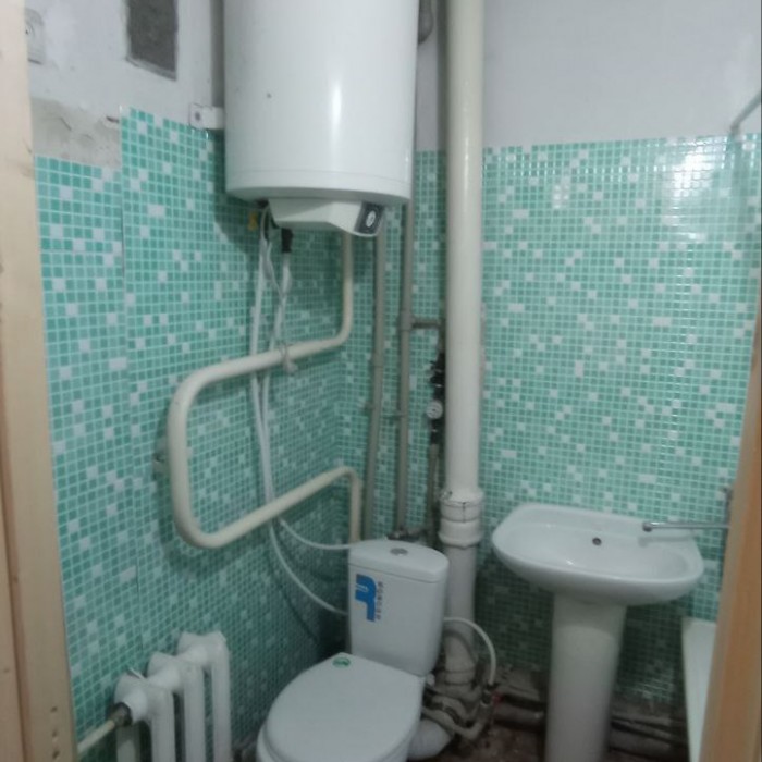 Фото Продам двухкомнатную квартиру в кирпичном доме на кв. Героев Сталинграда